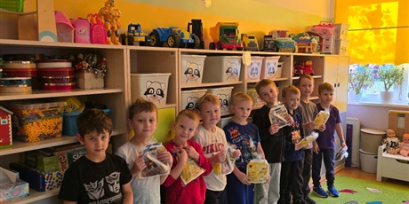 Powiększ grafikę: dzien-chlopca-w-przedszkolu-718826.jpg