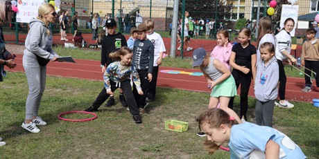 Powiększ grafikę: dzien-dziecka-w-szkole-624650.jpg